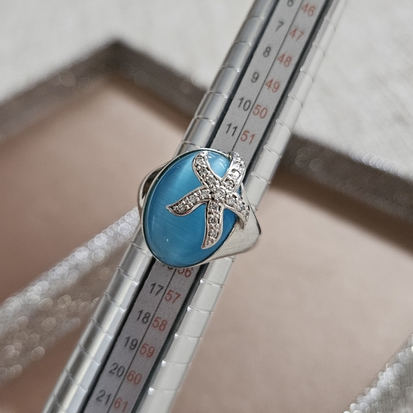 Sterling Silver Starfish Ring - Picture 3 of 7